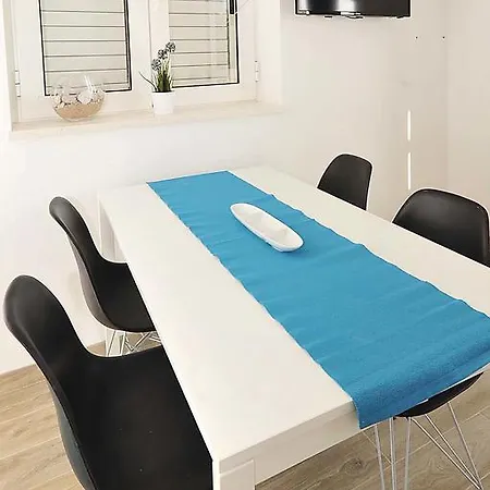 Blue Horizon Apartman Mlini