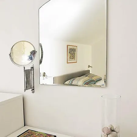 Blue Horizon Apartment *