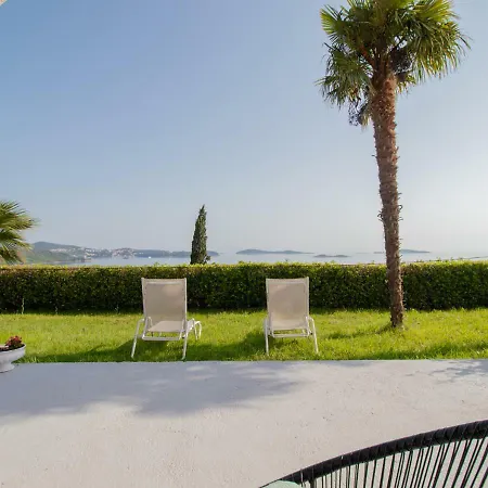 Blue Horizon Apartman *