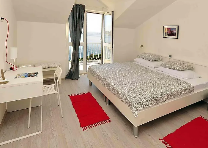 Blue Horizon * Mlini